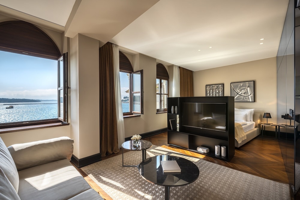 valamar riviera hotel and residence