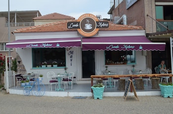 cunda mavi otel adults only