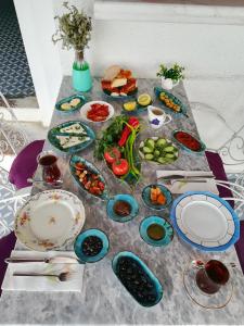 cunda mavi otel adults only