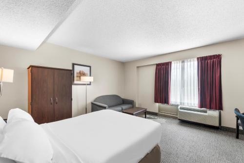 rivers edge convention center