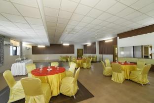 hotel sreepathi indraprastha