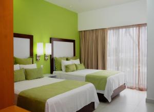 Cancun Bay All Inclusive Hotel,Puerto Morelos>>Cancun,3.5 star