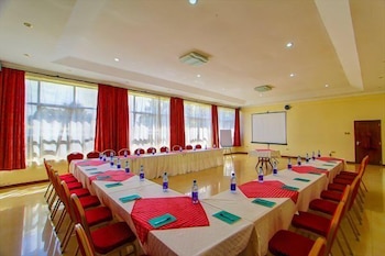 Poa Place Resort & Hotel - Where Nature Meets Comfort,Uasin Gishu County>>Eldoret,3 star