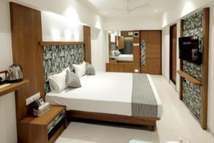 host inn mumbai airport