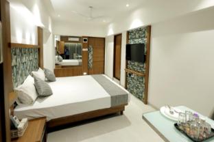 host inn mumbai airport
