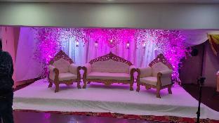 host inn mumbai airport