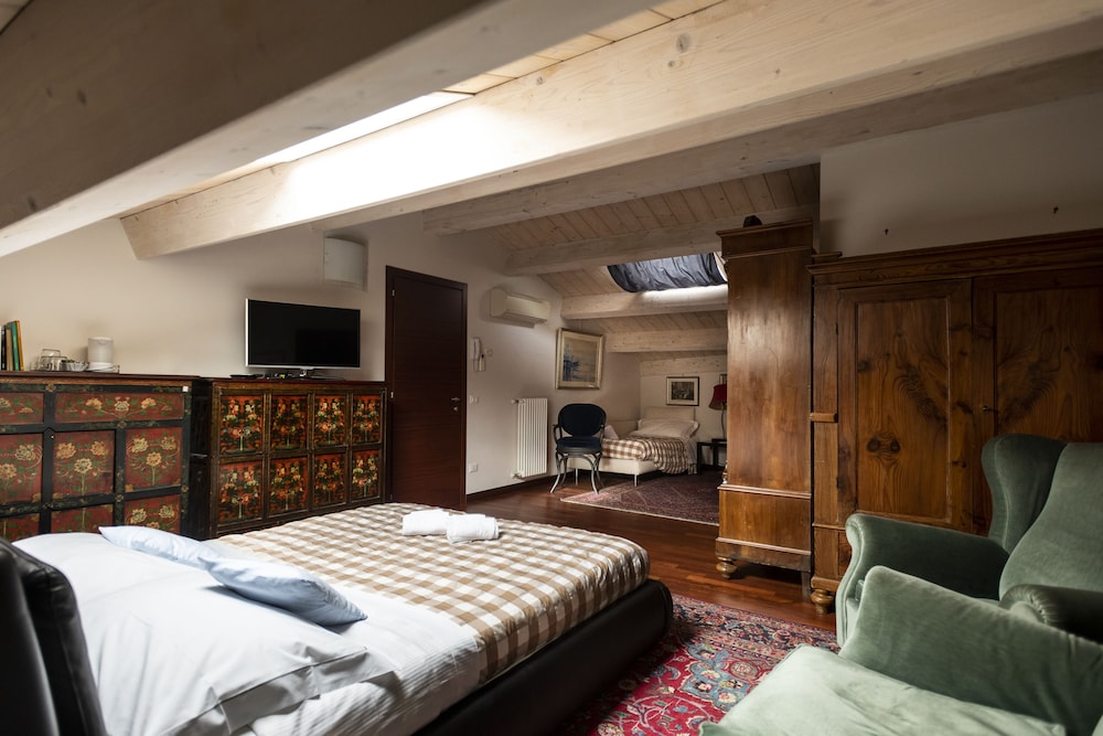 al battistero luxury suite