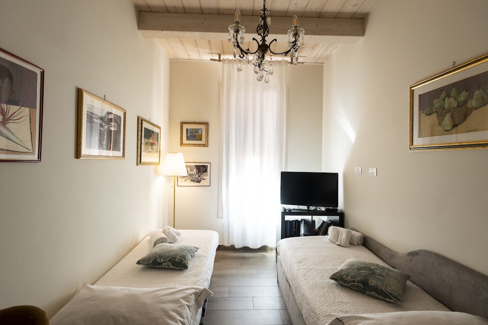 al battistero luxury suite