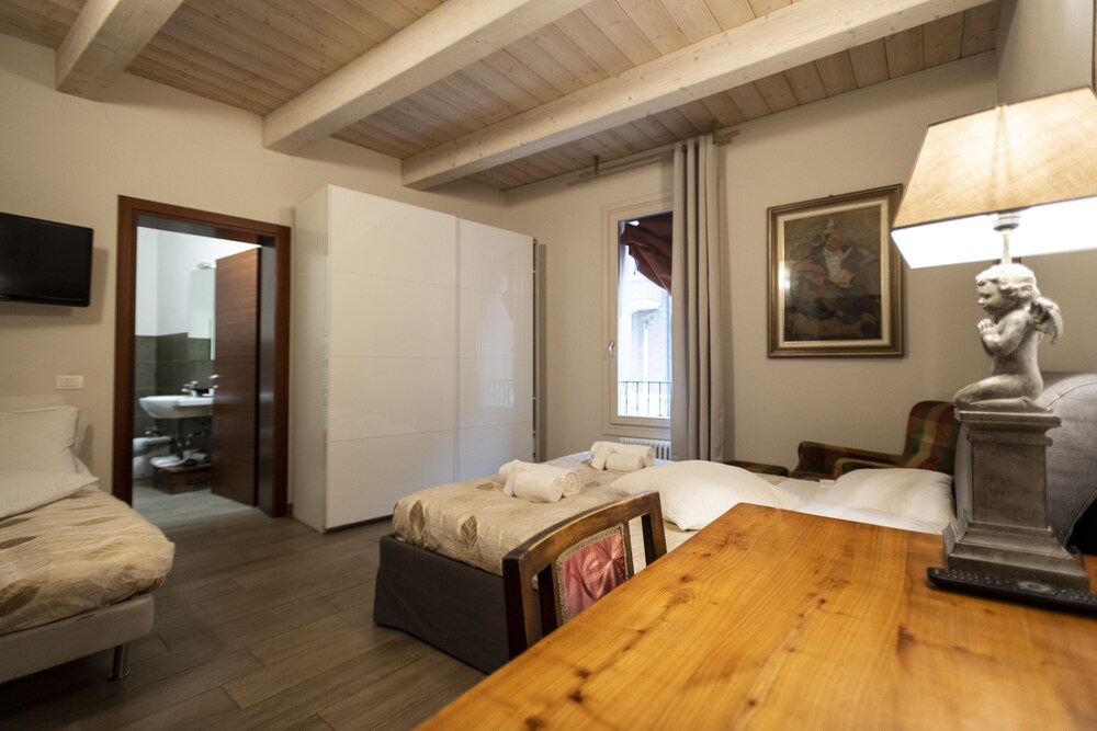 al battistero luxury suite