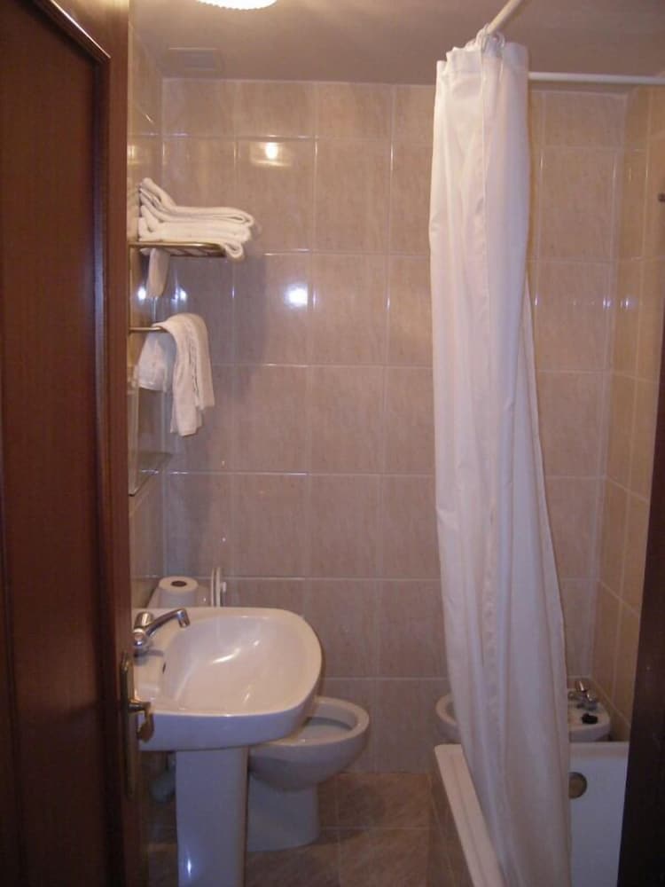 hotel la alegria