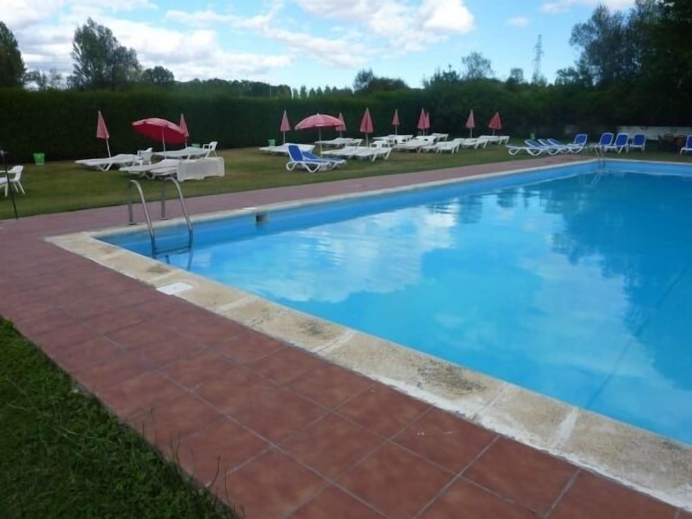 hotel la alegria