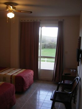 hotel la alegria