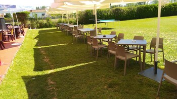 hotel la alegria