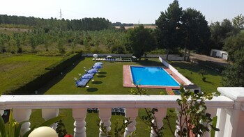 Hotel La Alegría,Cistierna>>Cerezales Del Condado,1 star
