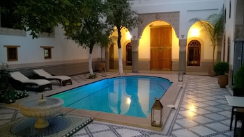 fes