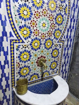 fes