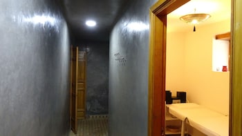 fes