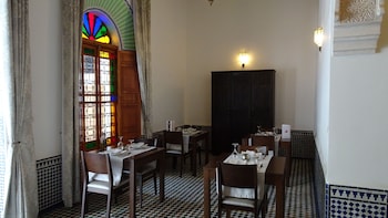 fes