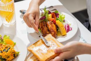 kindness hotel kaohsiung main station