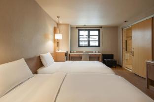 kindness hotel kaohsiung main station