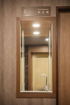 kindness hotel kaohsiung main station