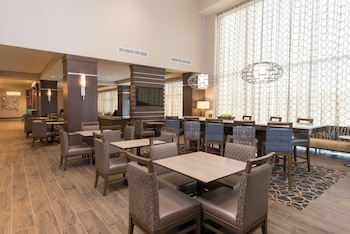 hampton inn and suites grand rapids downtown