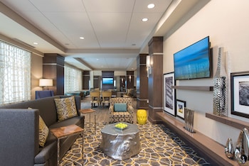 hampton inn and suites grand rapids downtown