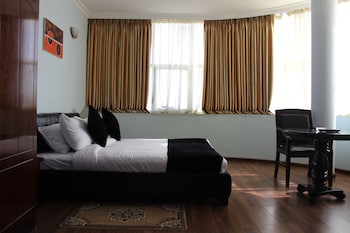 oasis hotel apartment