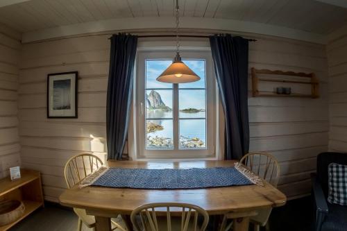 reine rorbuer by classic norway hotels