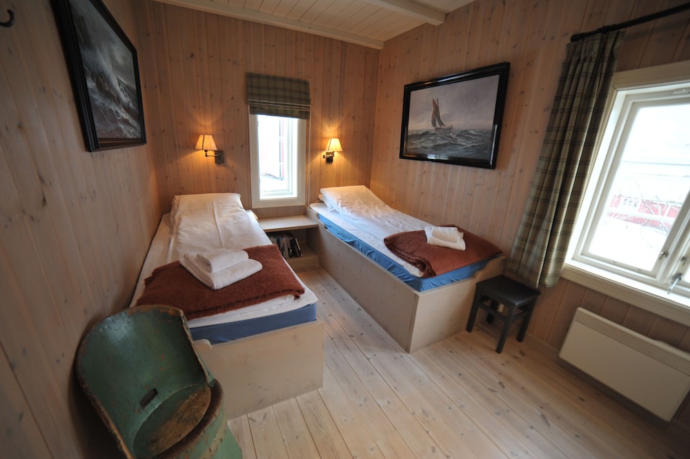 reine rorbuer by classic norway hotels