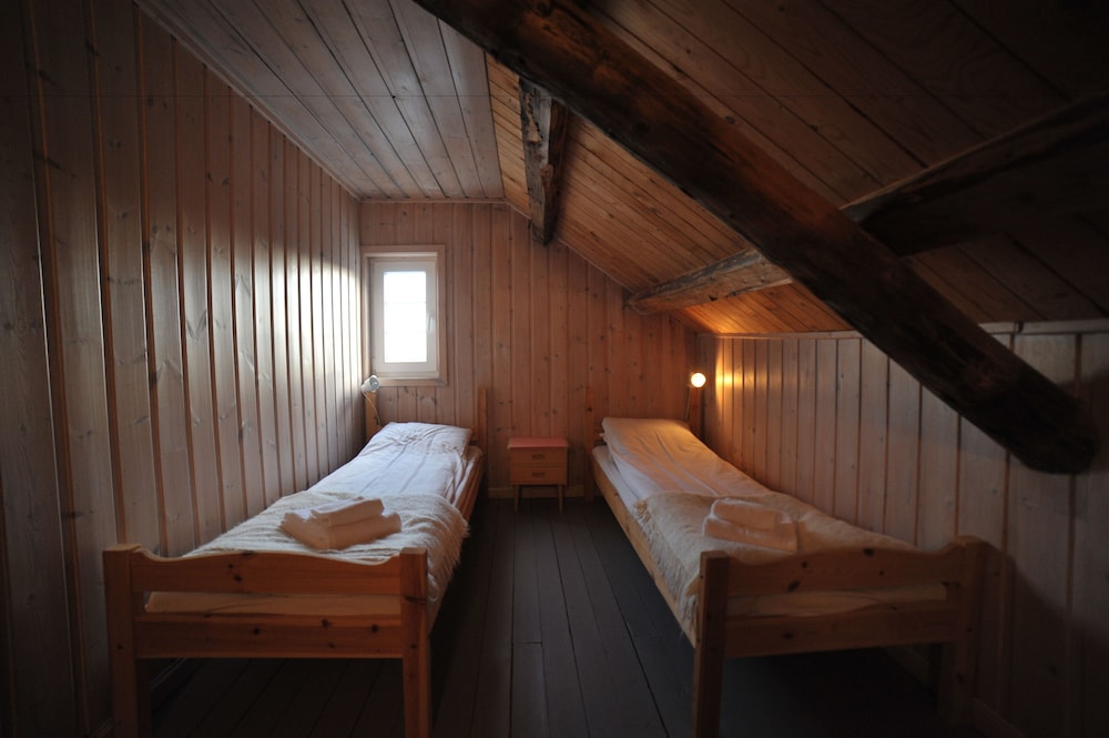 reine rorbuer by classic norway hotels