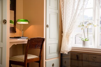 walaker hotel
