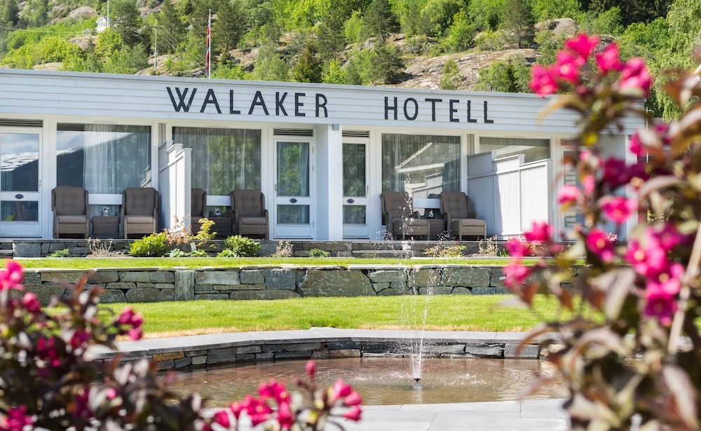 walaker hotel