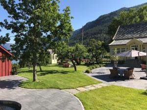 walaker hotel