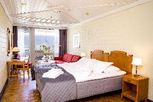 walaker hotel