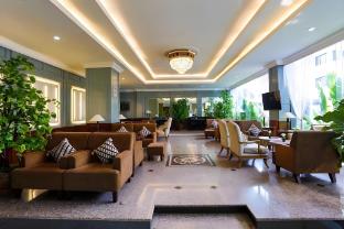 johns pardede international hotel