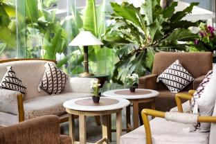 johns pardede international hotel