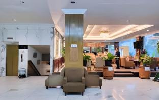 johns pardede international hotel