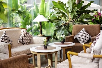 johns pardede international hotel