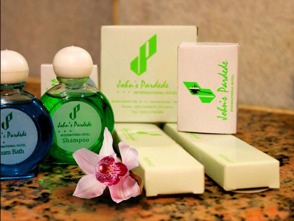 johns pardede international hotel
