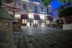 hotel victoria maiorino