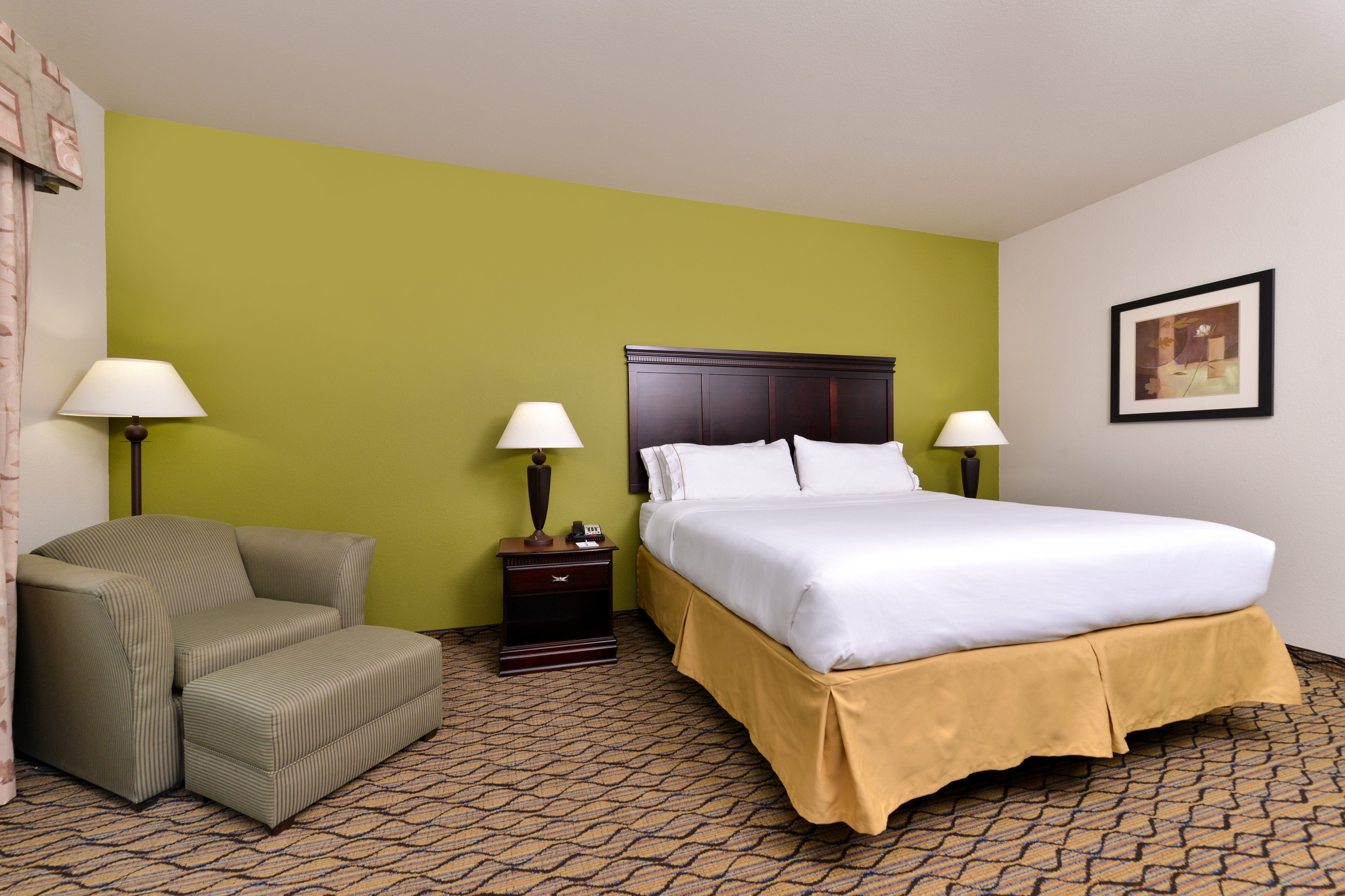 holiday inn express suites sherman hwy 75
