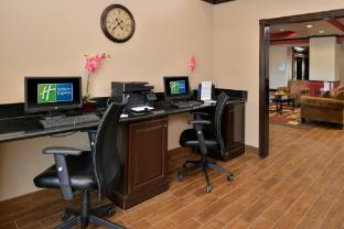 holiday inn express suites sherman hwy 75