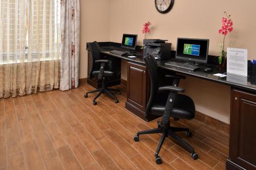 holiday inn express suites sherman hwy 75