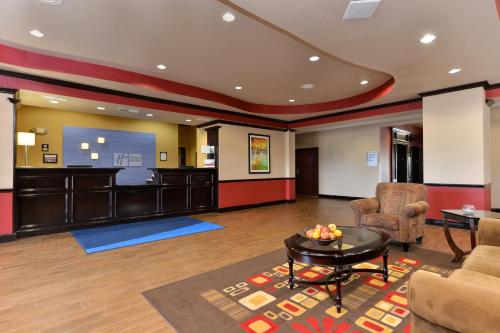 holiday inn express suites sherman hwy 75