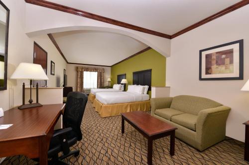 holiday inn express suites sherman hwy 75
