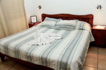 hotel colinas del sol