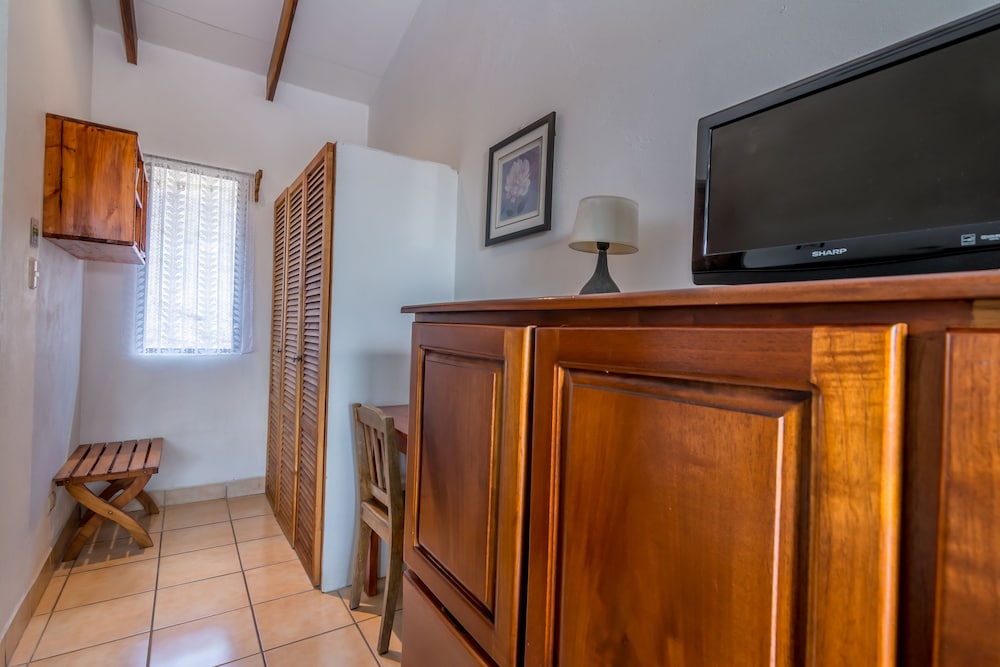 hotel colinas del sol