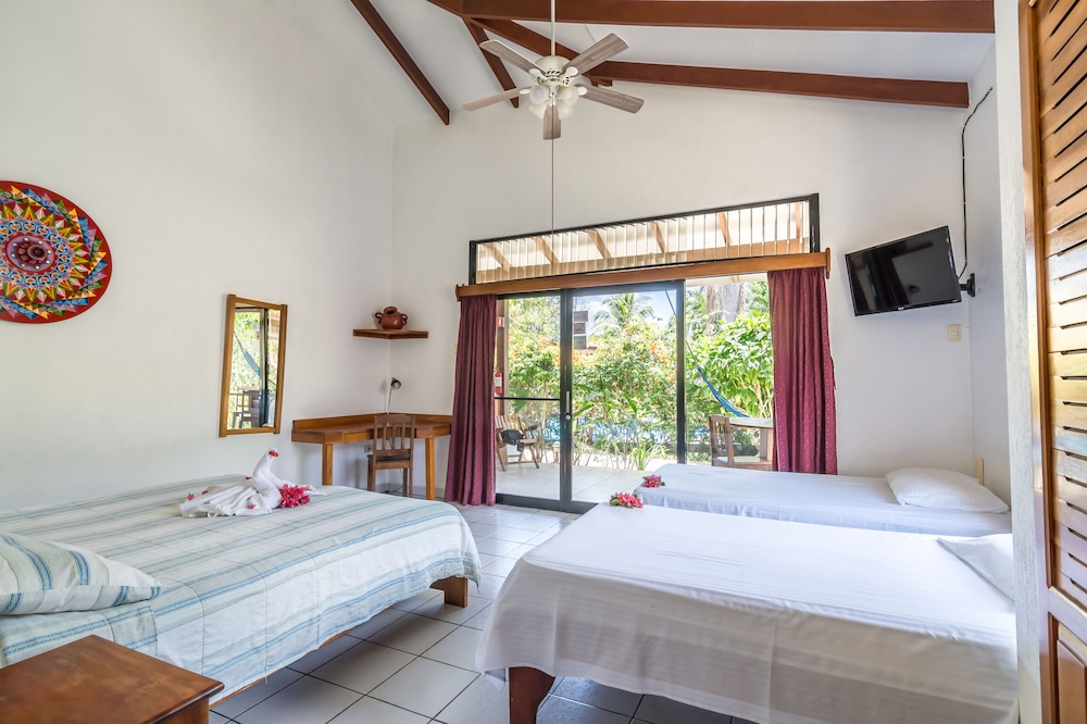 hotel colinas del sol