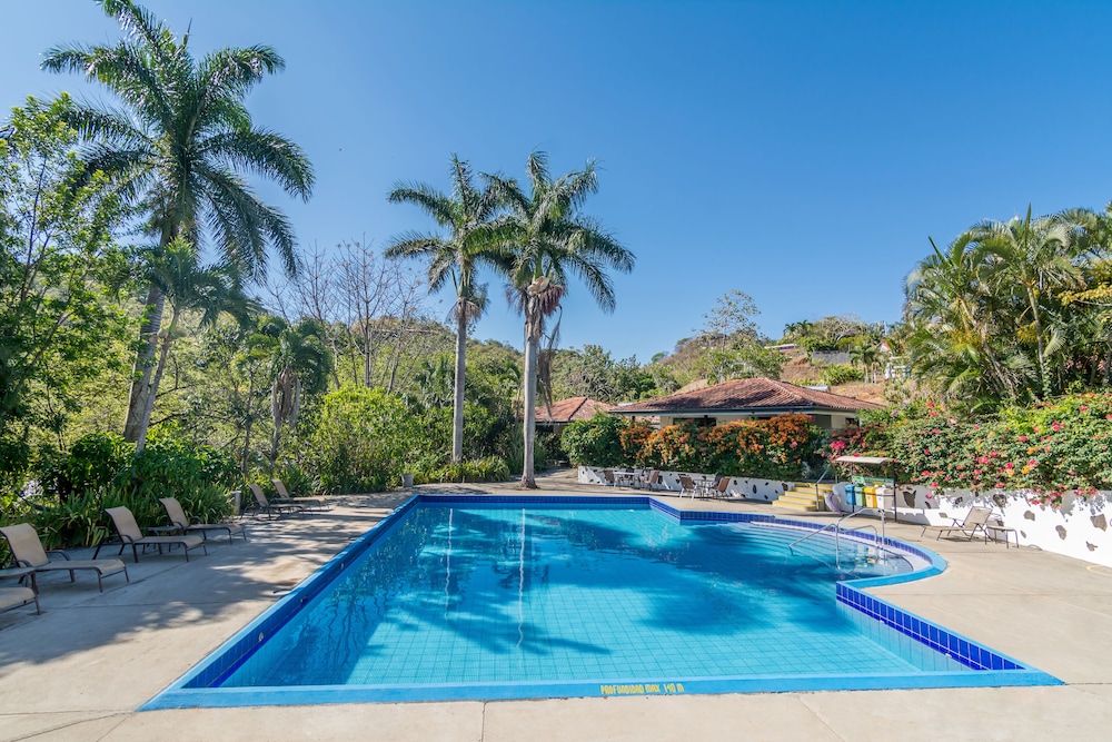 hotel colinas del sol